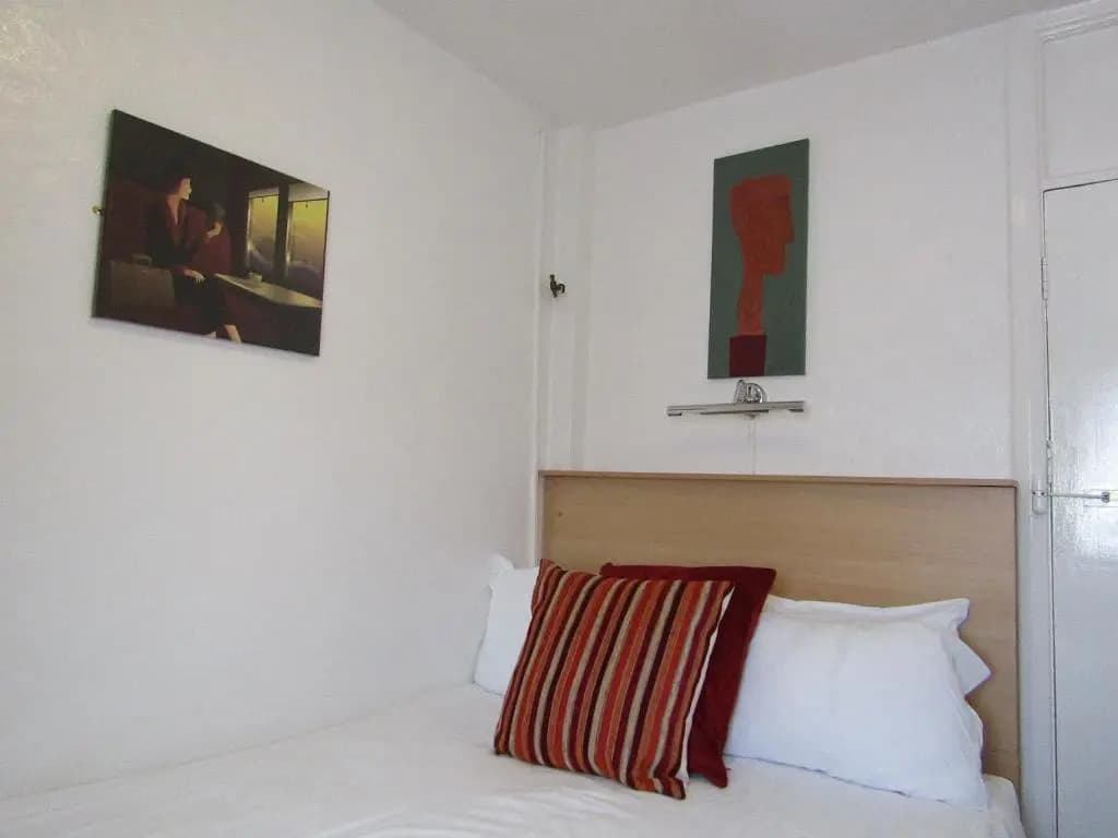 Economy Double room full double bed