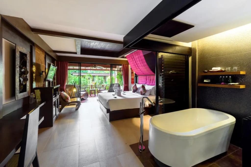Deluxe room with garden view
