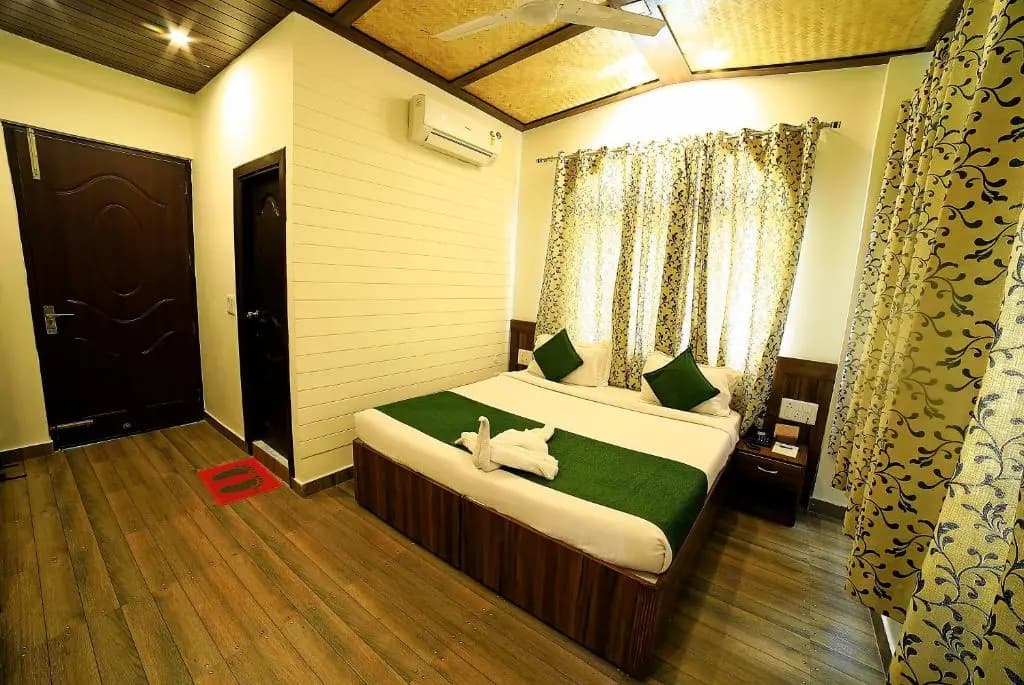 Superior Double room full double bed