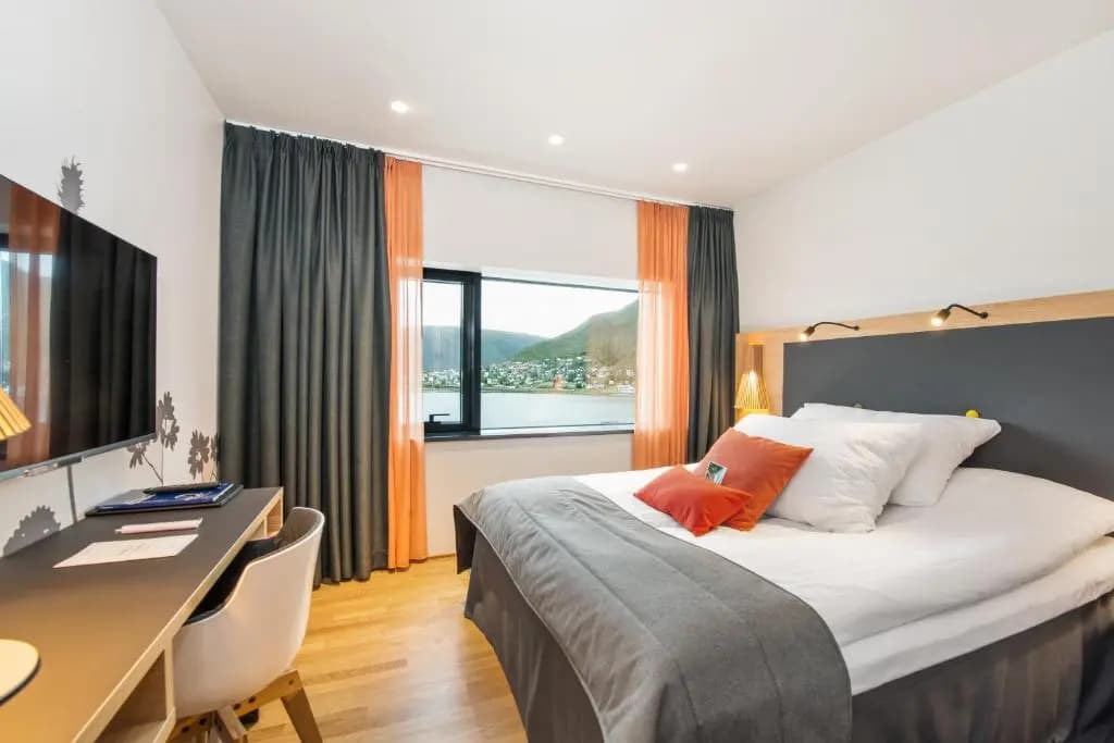 Superior Double room full double bed
