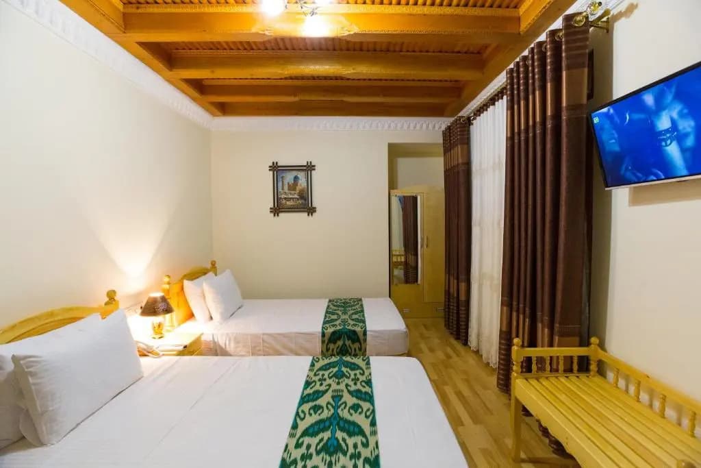 Deluxe Double room twin beds