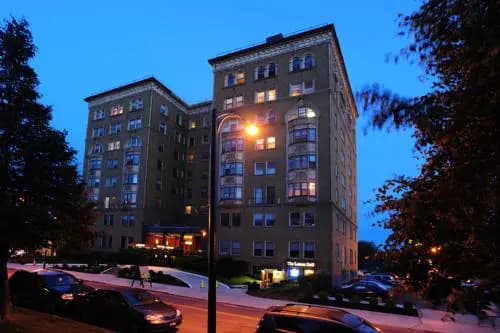 Hotel photo 1
