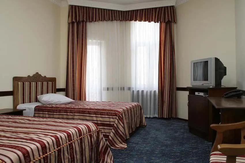 Standard Double room with balcony full double bed