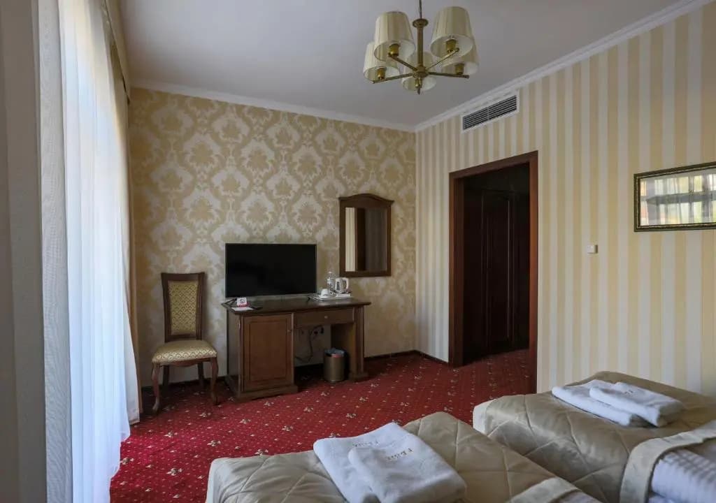 Hotel photo 1