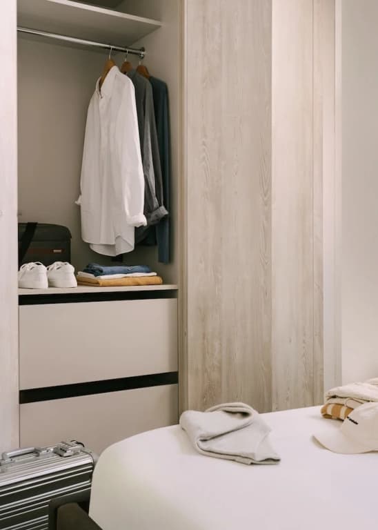 Double Apartment full double bed