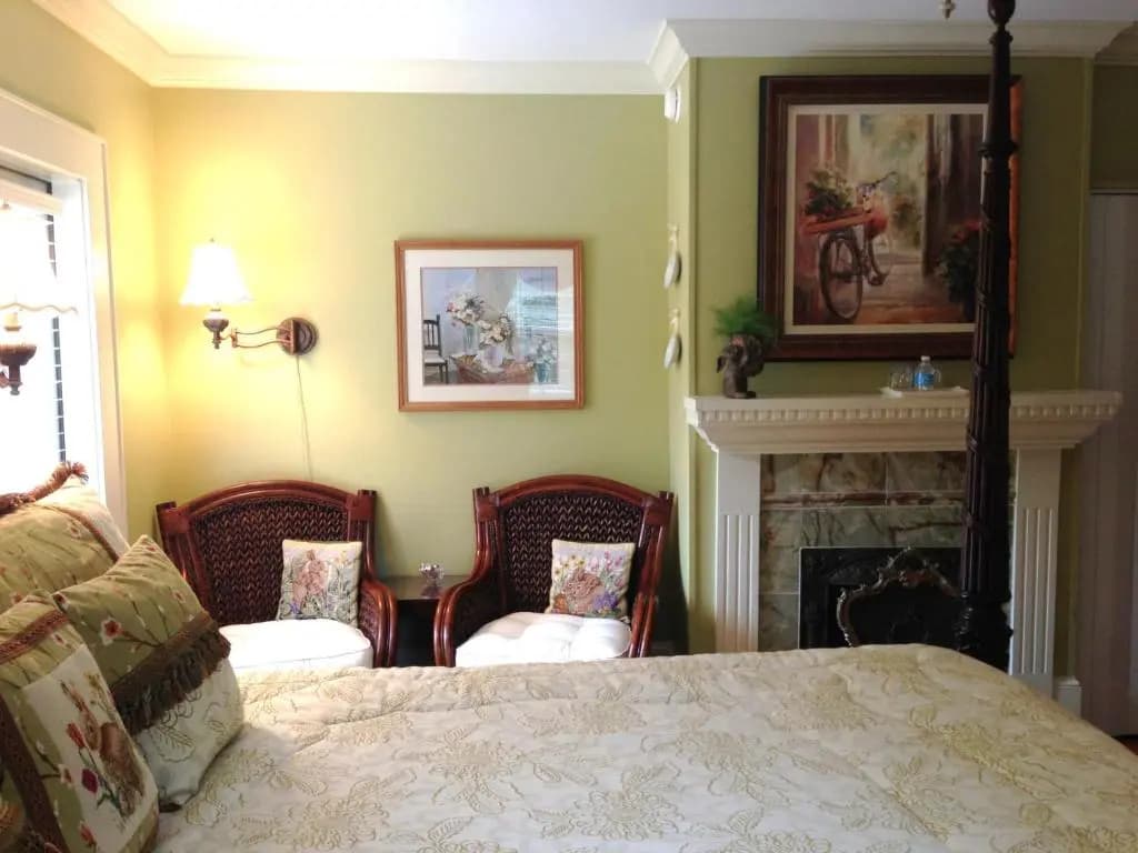 Standard room with balcony