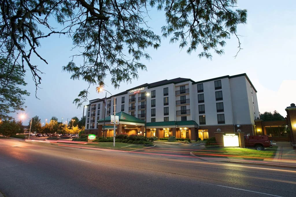 Hotel photo 1