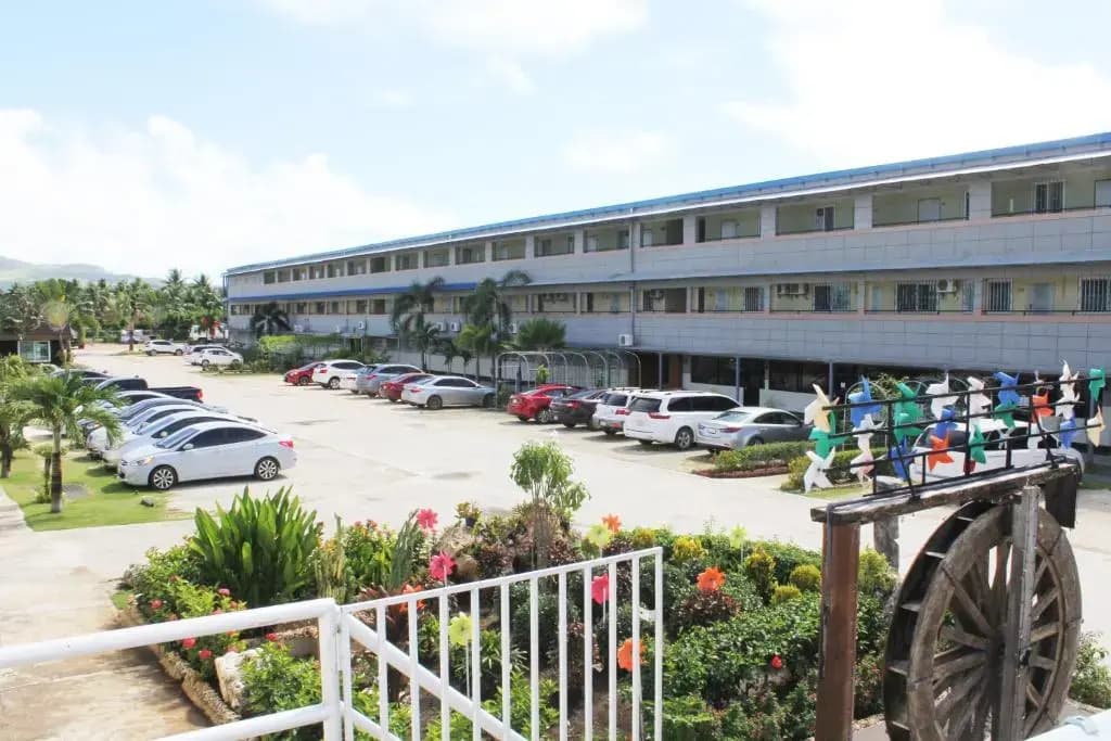 Hotel photo 1