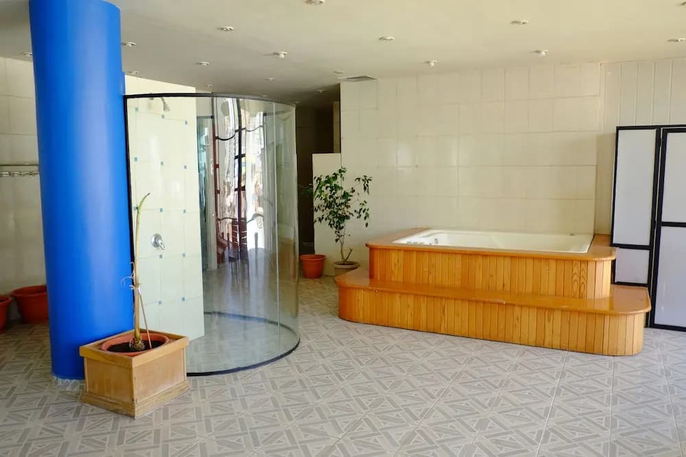 Hotel photo 28
