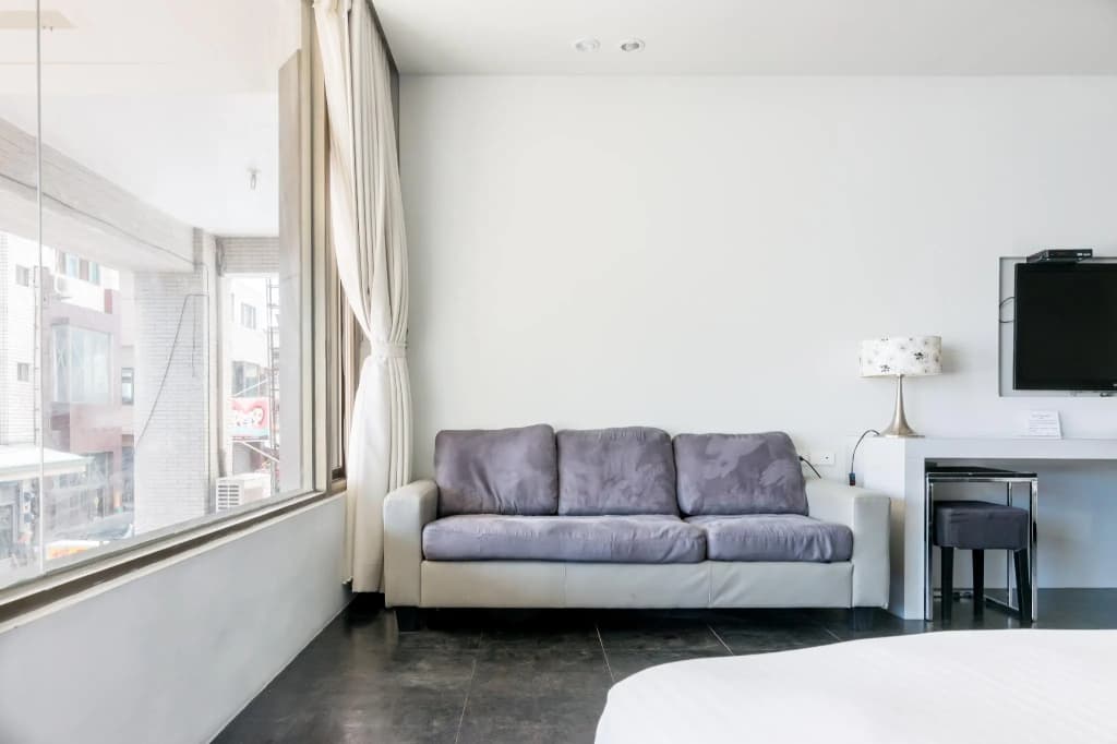 Comfort room