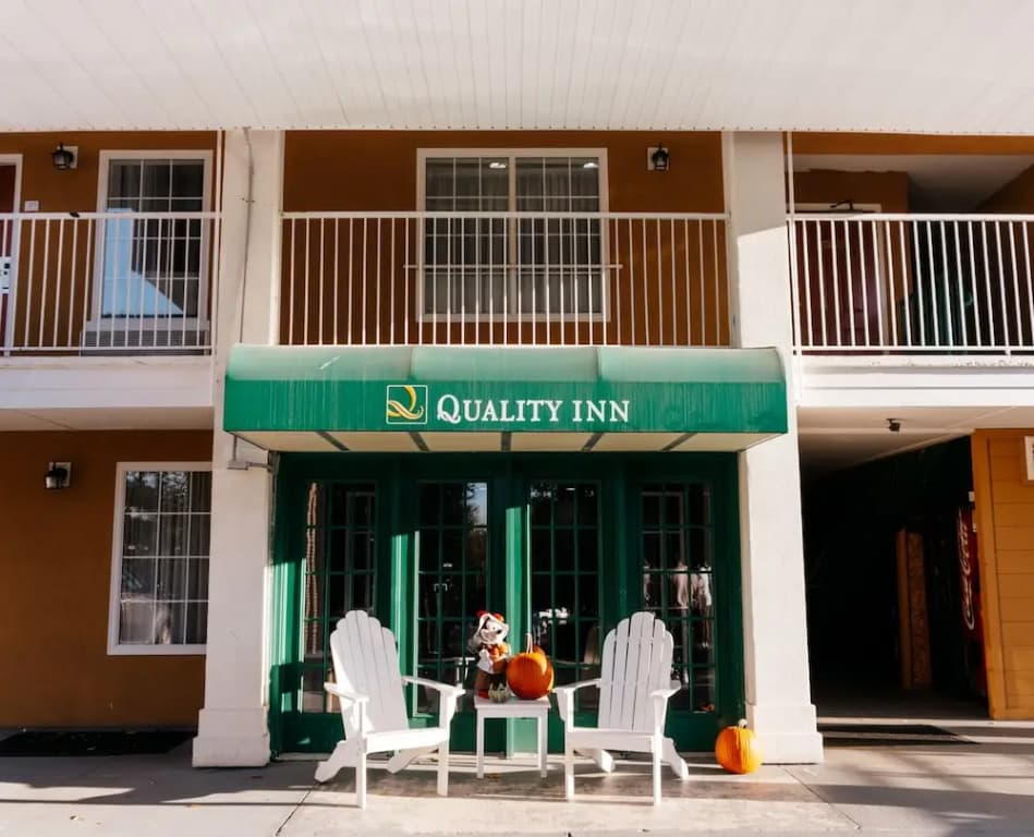 Hotel photo 1