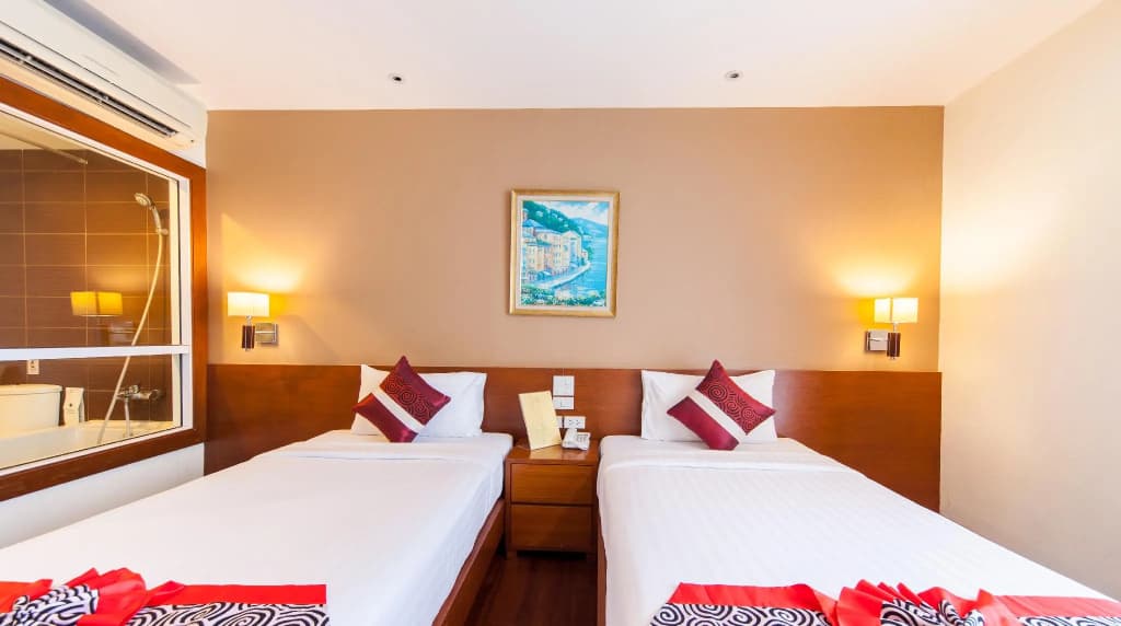 Deluxe Double room twin beds