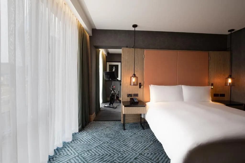 With Peloton Bike Double room full double bed