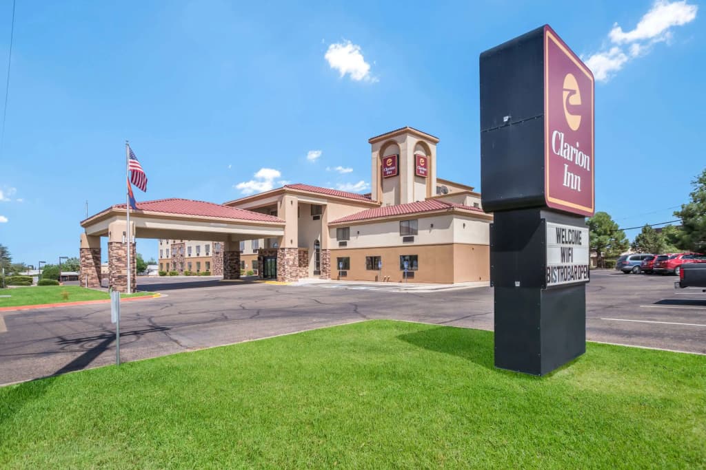 Hotel photo 1