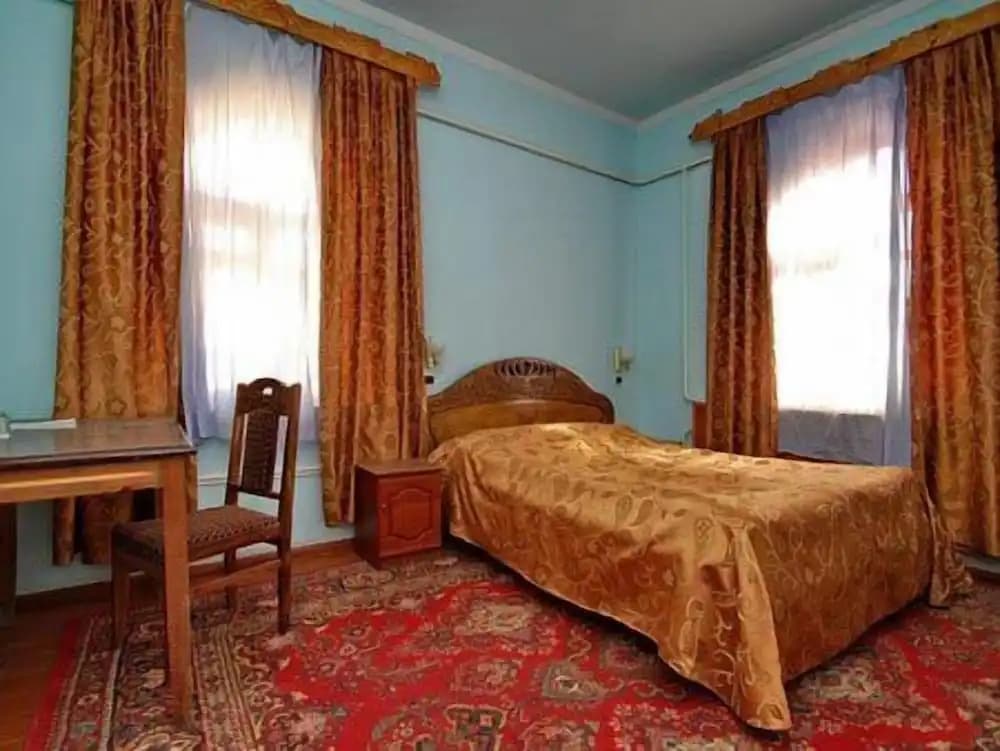 Deluxe Double room full double bed