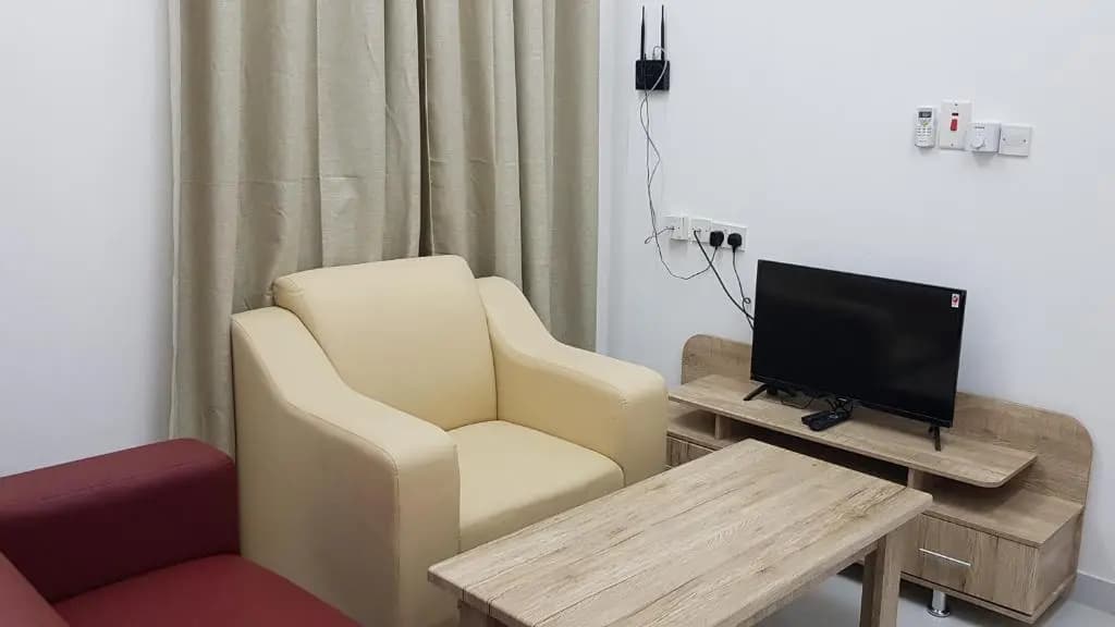 2 Bedrooms Apartment