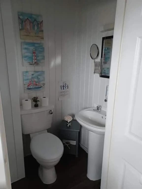 Deluxe Double room full double bed