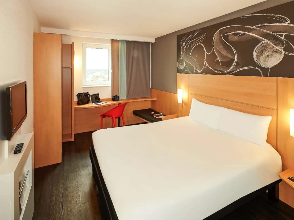 Standard Double room full double bed