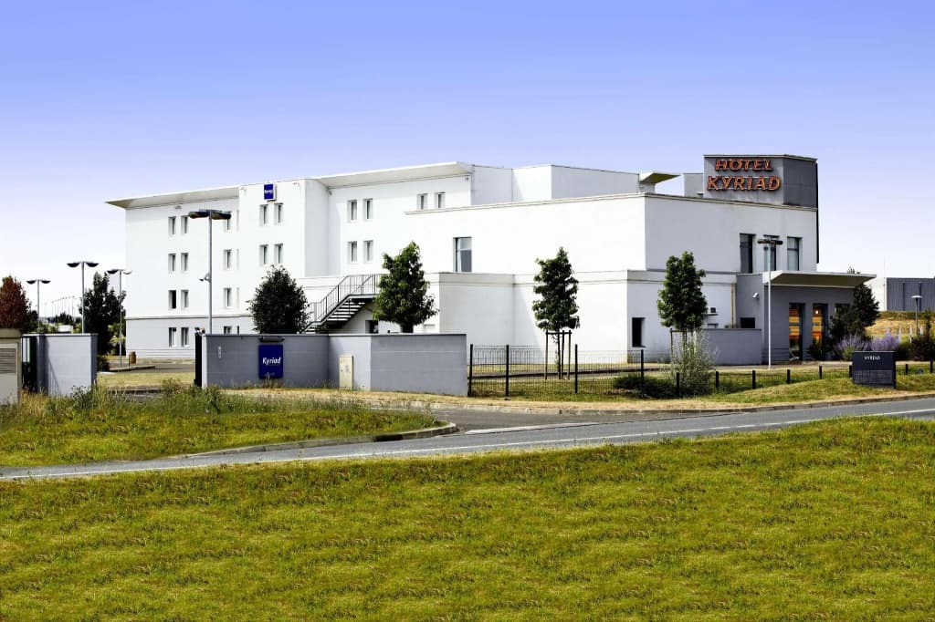 Hotel photo 1