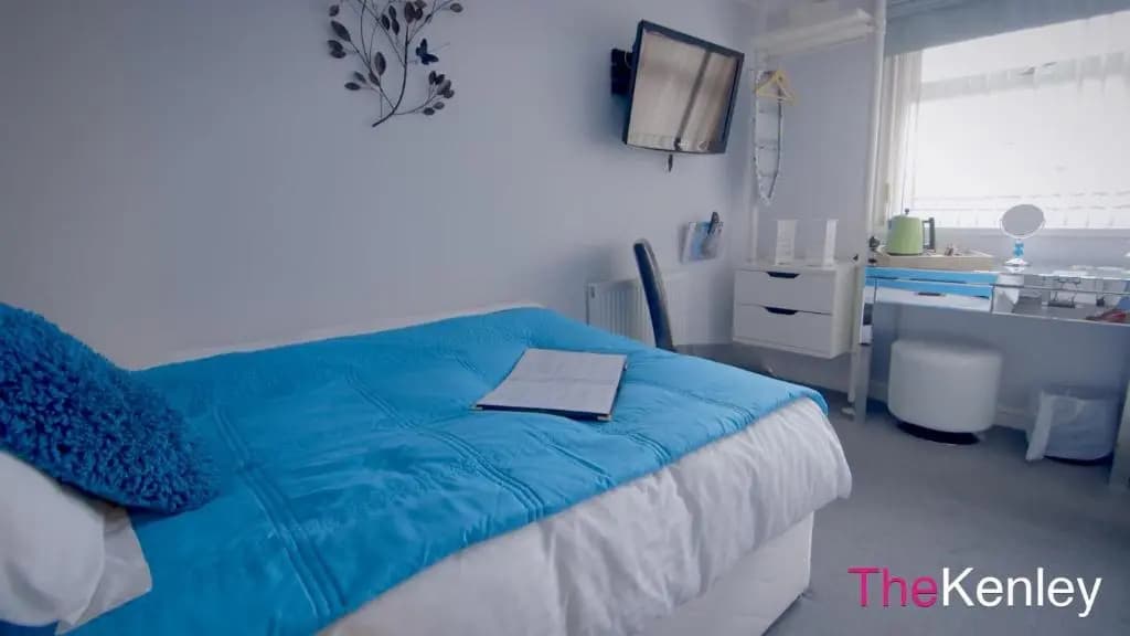 Deluxe Single room