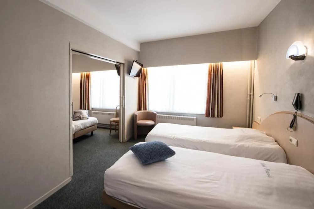 Hotel photo 3
