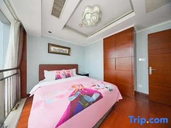 Business Sextuple Family Suite