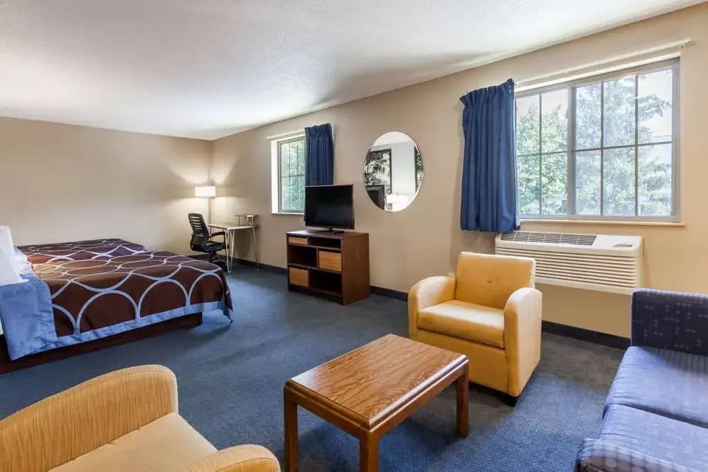 Hotel photo 12