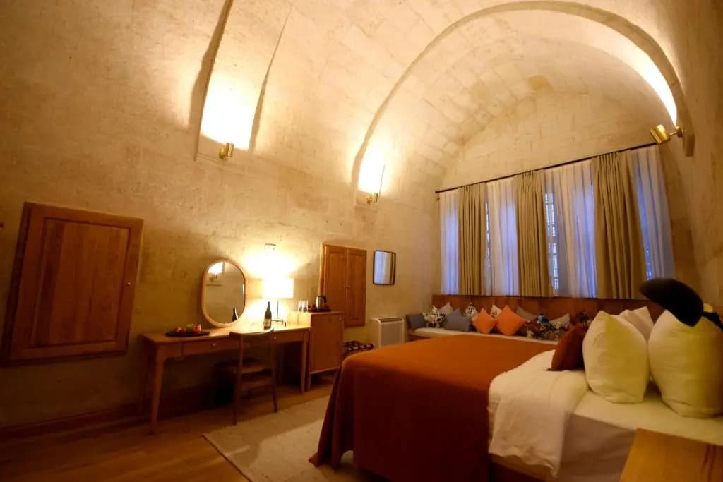 Deluxe Double room full double bed
