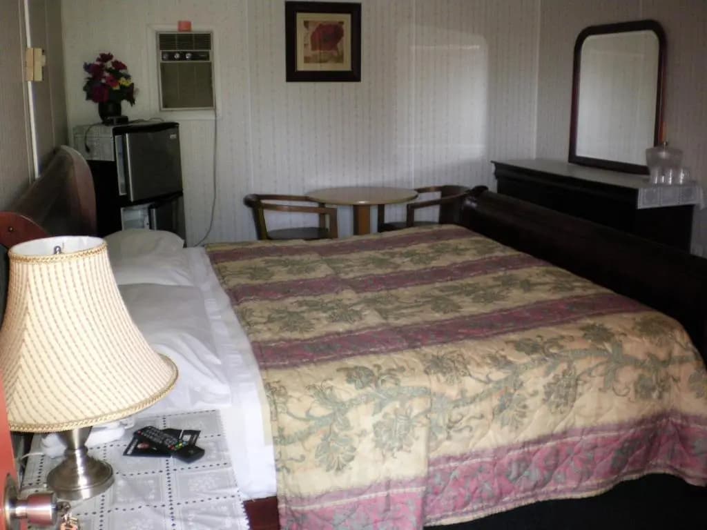 Standard Double room full double bed