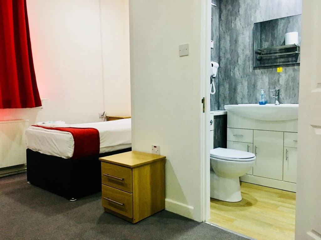 Standard Double room twin beds