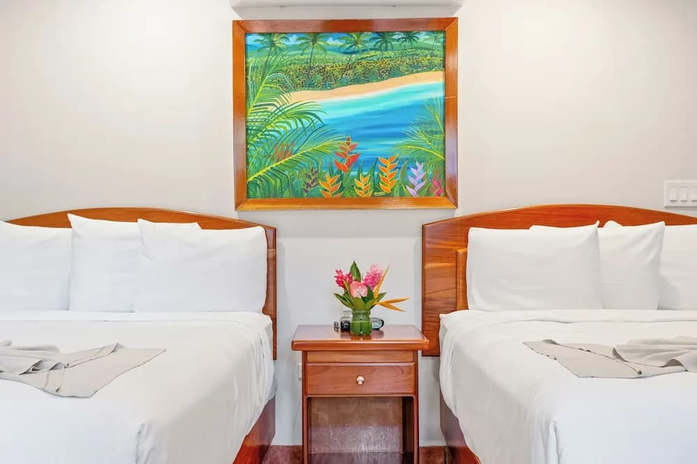 Deluxe Quadruple room