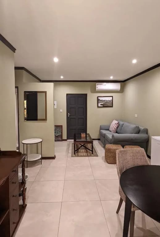 Comfort room