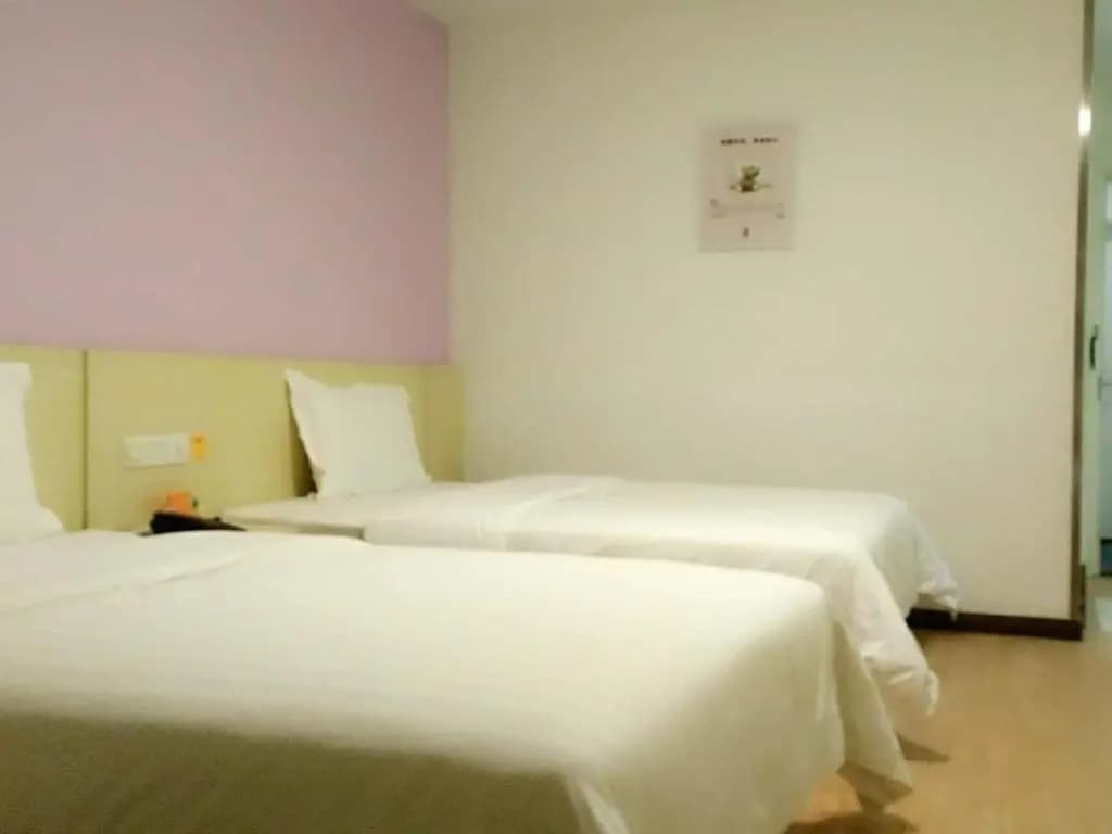 Business Double room twin beds