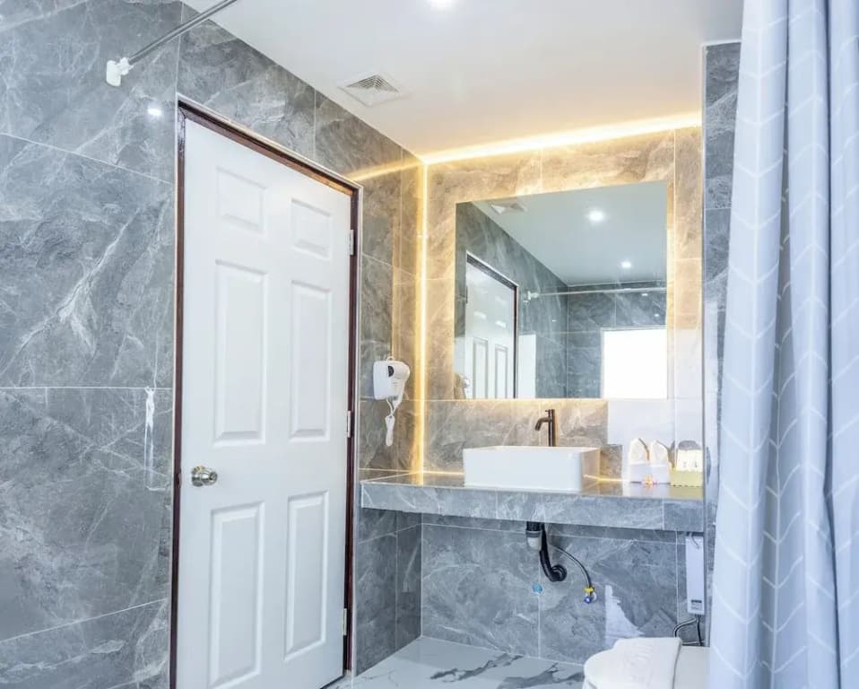 Superior Double room with balcony and with pool view full double bed