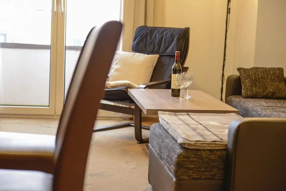 3 Bedrooms Standard Apartment with courtyard view