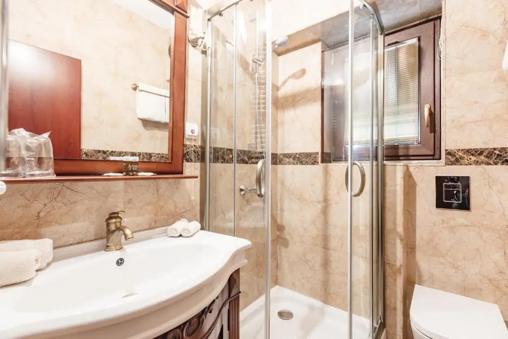 Comfort Double room full double bed