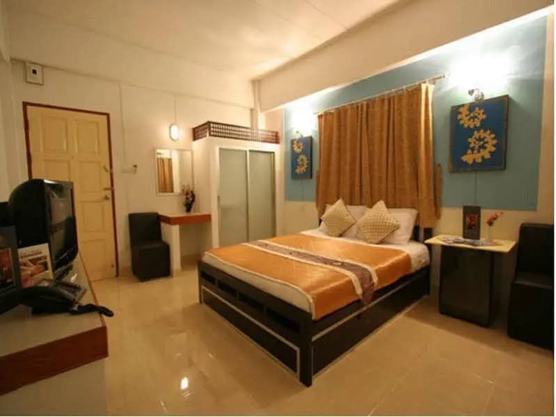 Hotel photo 11