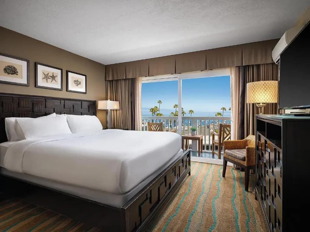 Standard room with sea view