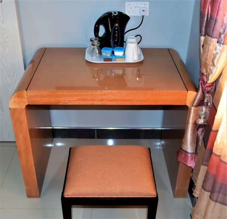 3 Bedrooms Apartment