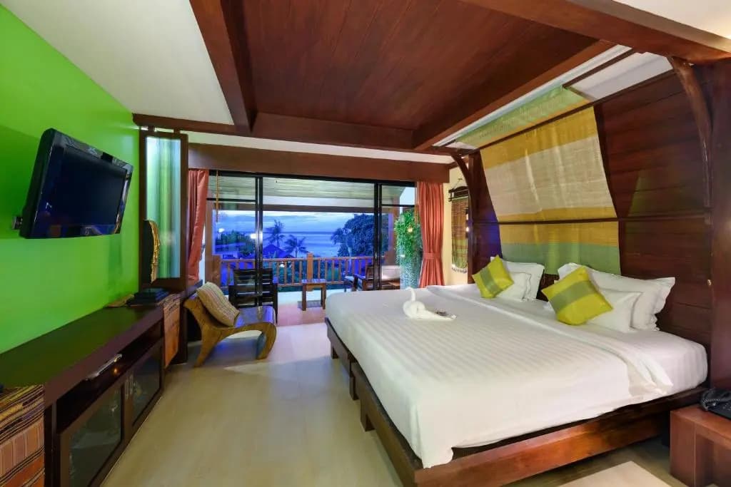 Deluxe Double room with sea view full double bed