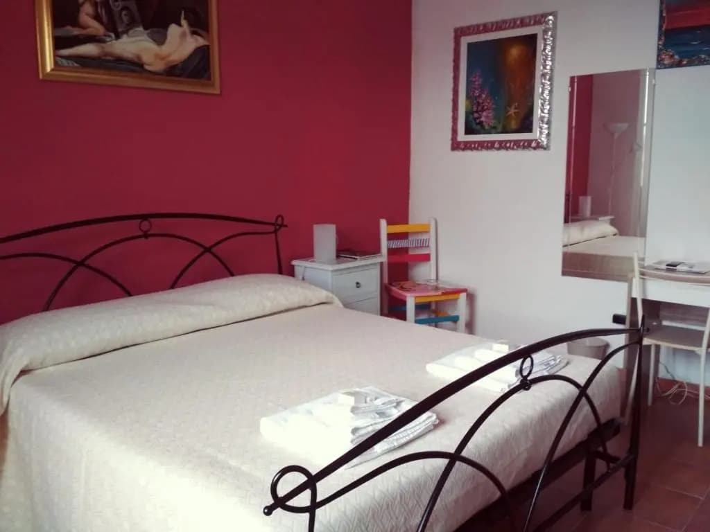 Standard Double room full double bed