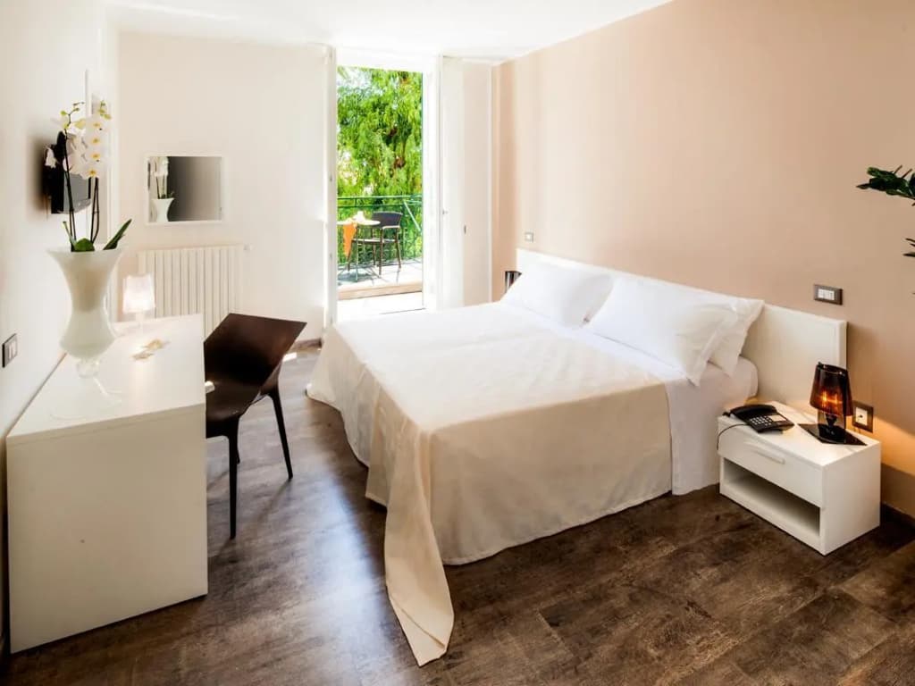 Standard Double room full double bed