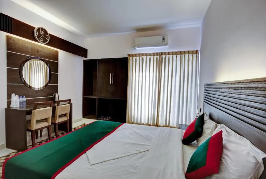 Deluxe Suite