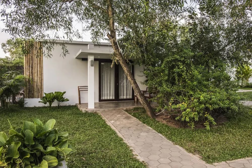 Deluxe Bungalow with view