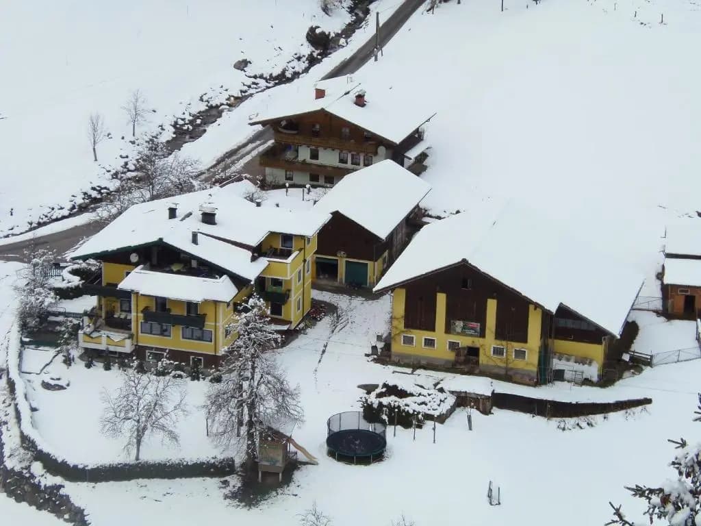 Apartment with mountain view