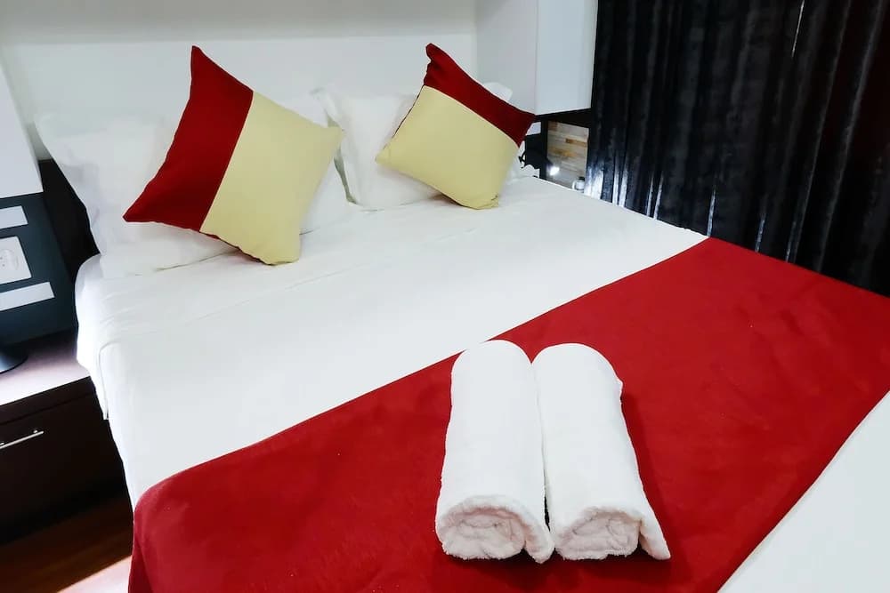 Double Apartment with balcony and with bay view full double bed