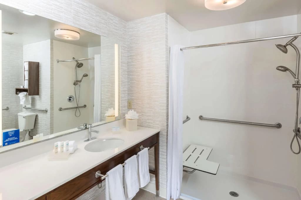 Quadruple Suite
