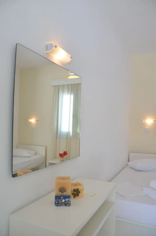 Standard Double room with sea view full double bed