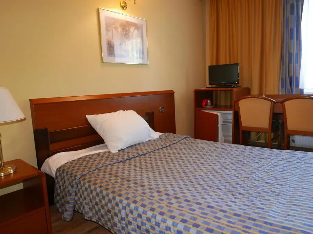 Hotel photo 1