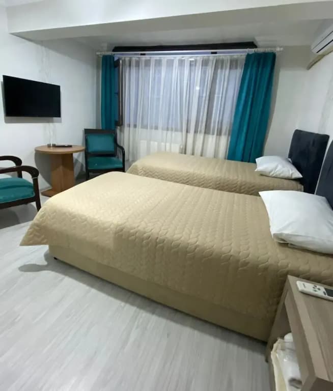 Standard Double room twin beds